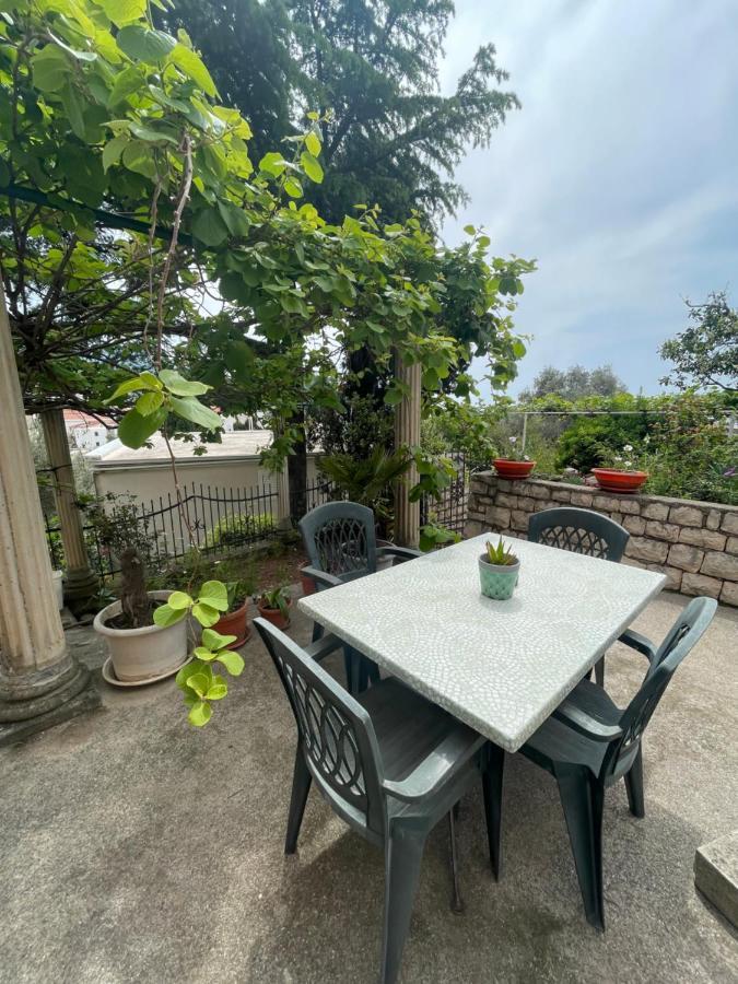 Apartments Mandarina Garden Petrovac 외부 사진