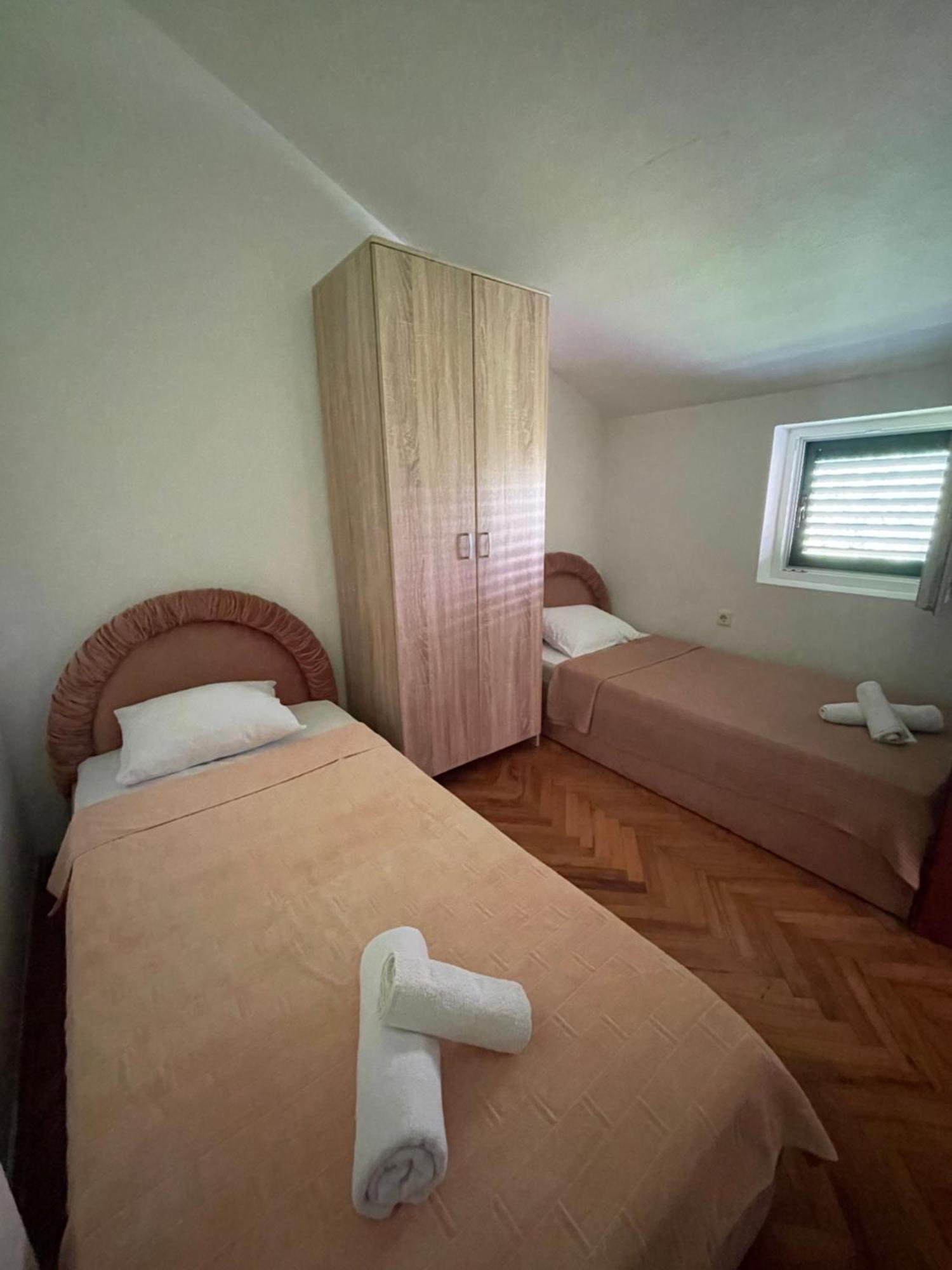 Apartments Mandarina Garden Petrovac 외부 사진